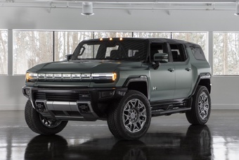 HUMMER EV SUV